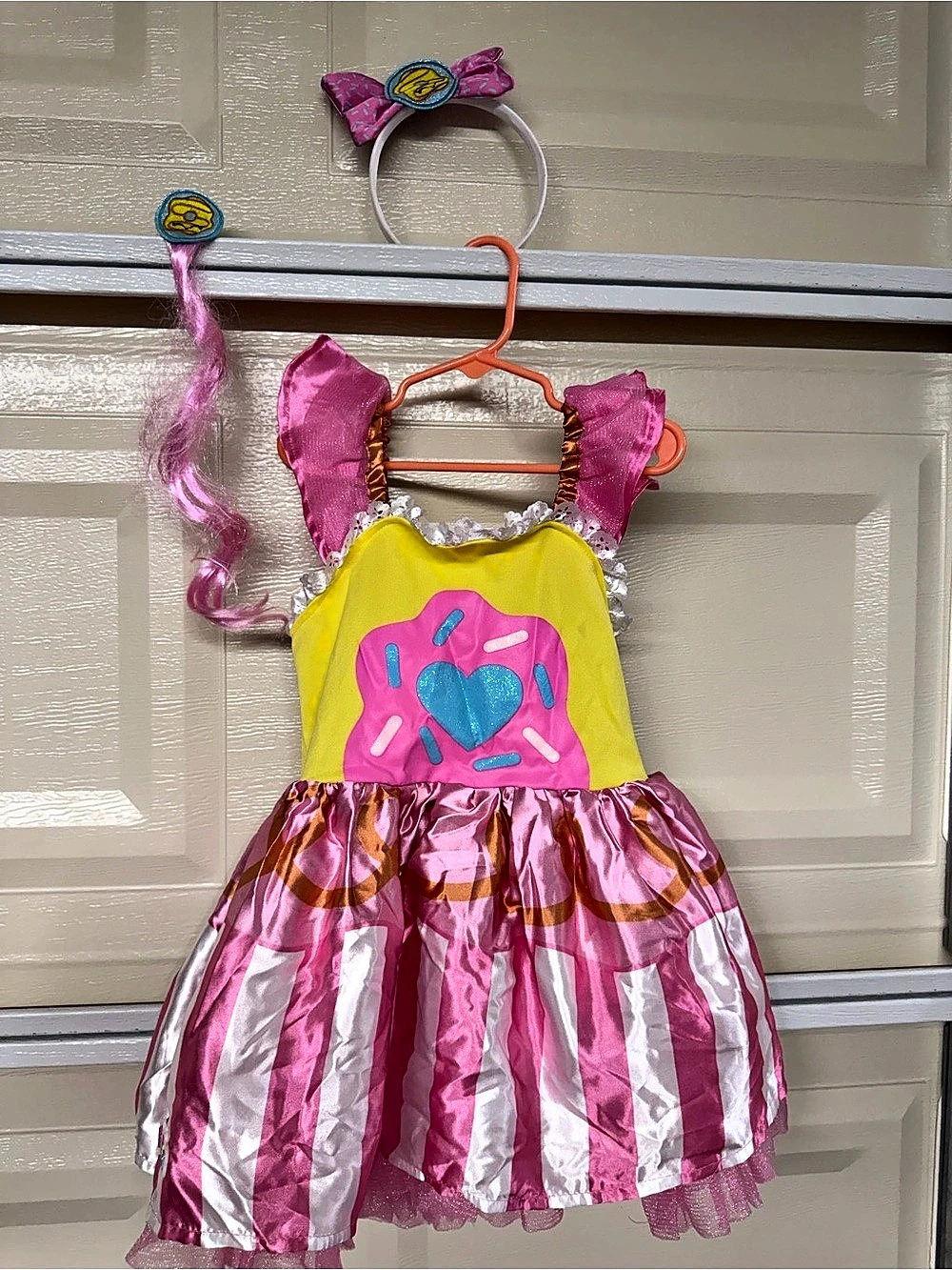 Girls donut costume Pink & Yellow Size 5-6